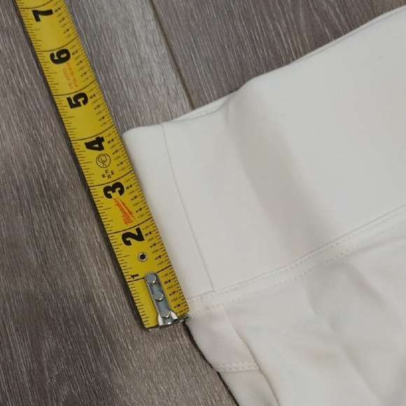 Vince Camuto Women's - Picture 6 of 10